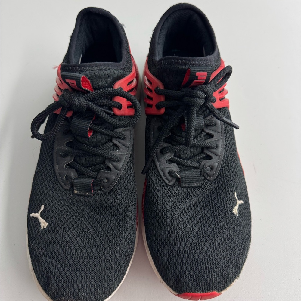 Puma Black and Red Sneakers - Size 8
